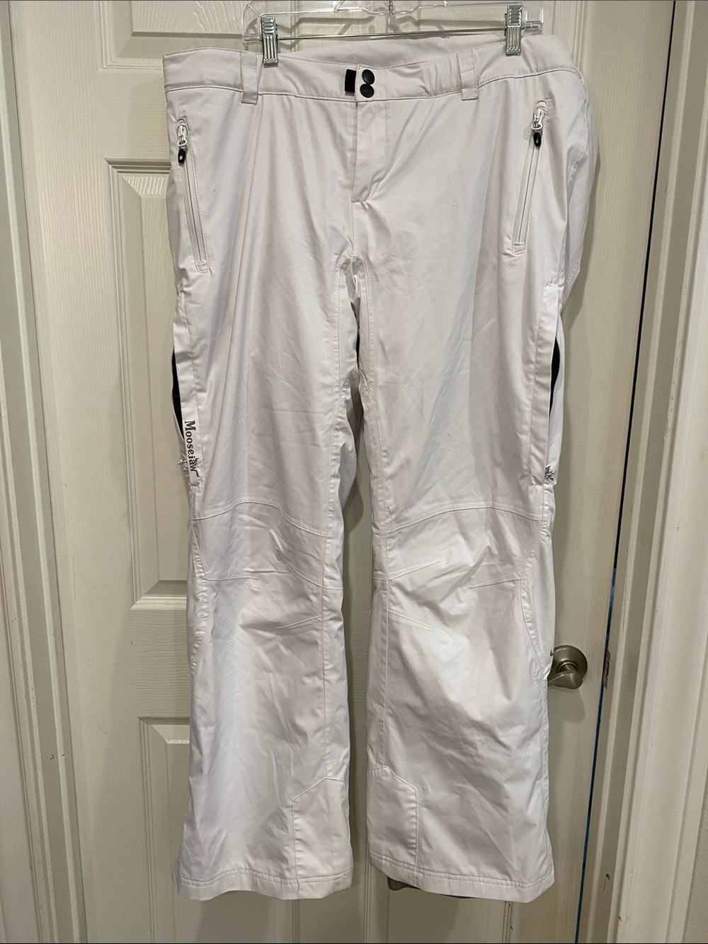 Moosejaw White Ski Pants with Black Side Panels size 18